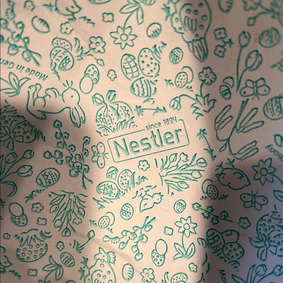 Nestler Peter Rabbit egg 2011 - Picture 3 of 5